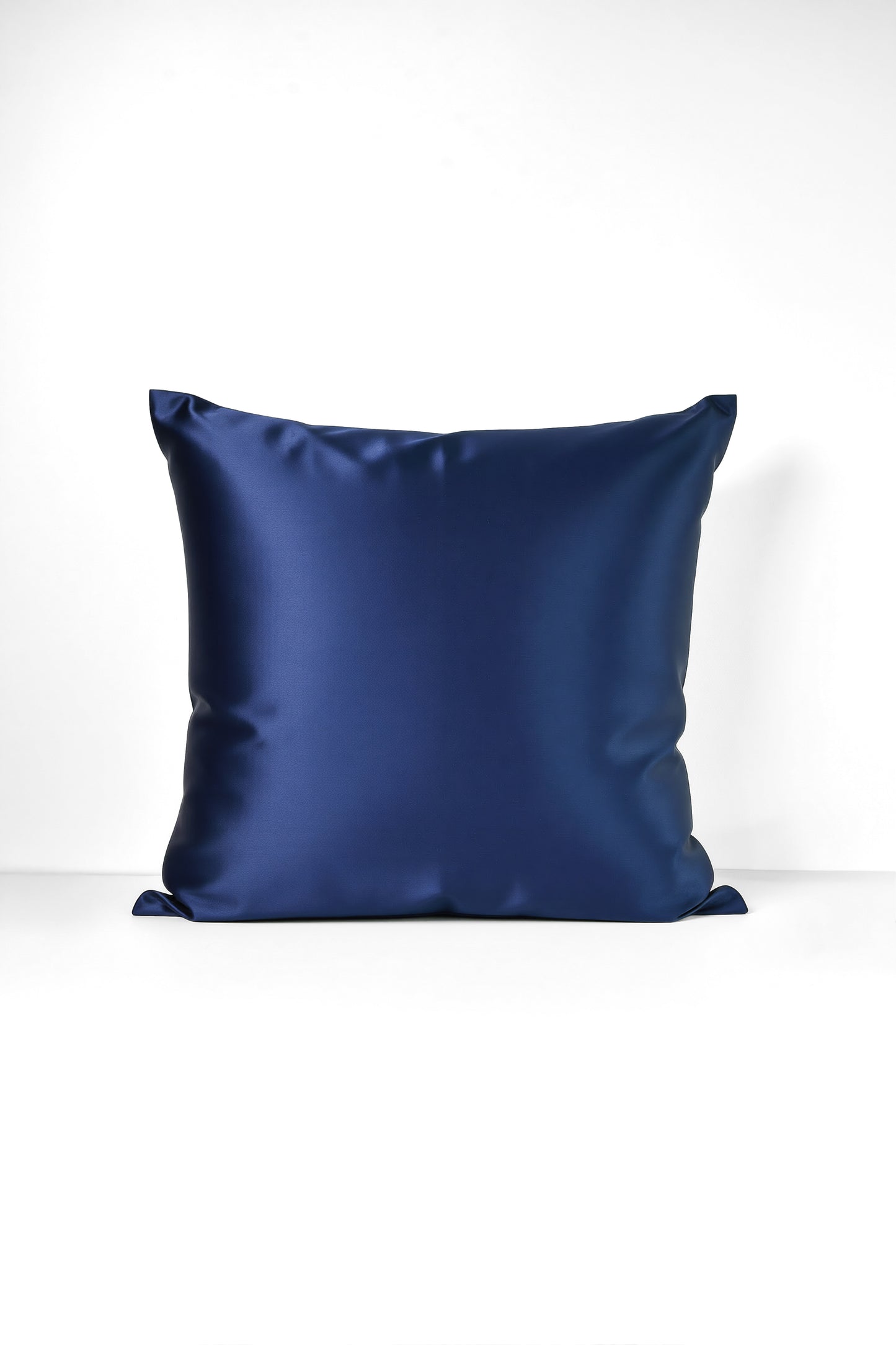 Taie d'oreiller 100% Soie de mûrier couleur bleu nuit